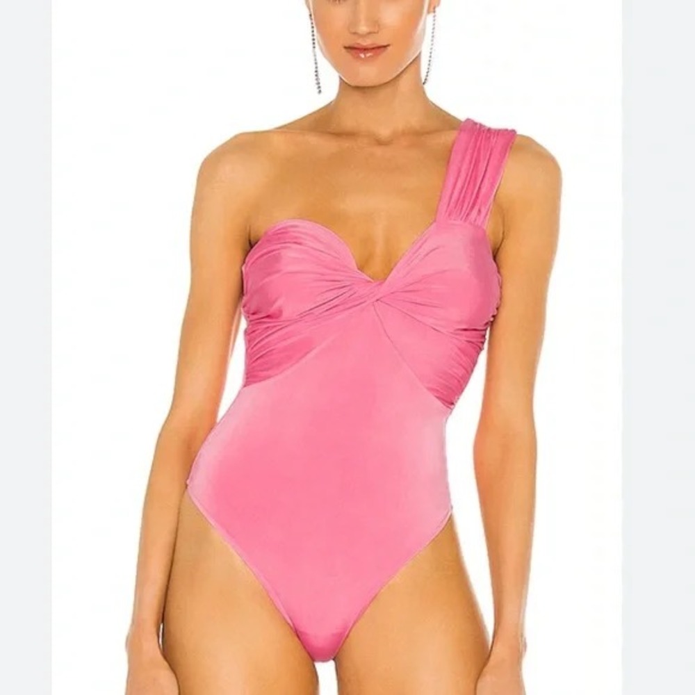 Lovers + Friends Kaela Bodysuit in Pink One Shoulder Size M NWT Revolve Top